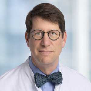 Professor Dr. Stefan Frantz ist Mitglied des Wissenschaftlichen Beirats der Deutschen Herzstiftung und Direktor der Medizinischen Klinik & Poliklinik I am Uniklinikum Würzburg. Er ist Facharzt für Innere Medizin und Kardiologie, Internistische Intensivmedizin und Diabetologie (DDG)