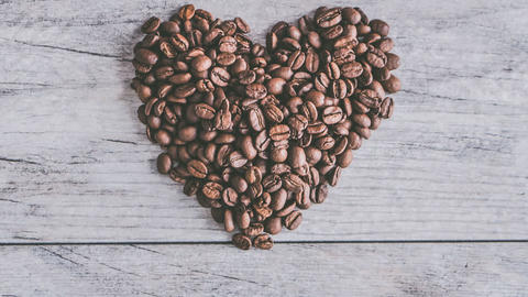 Herz aus Kaffebohnen